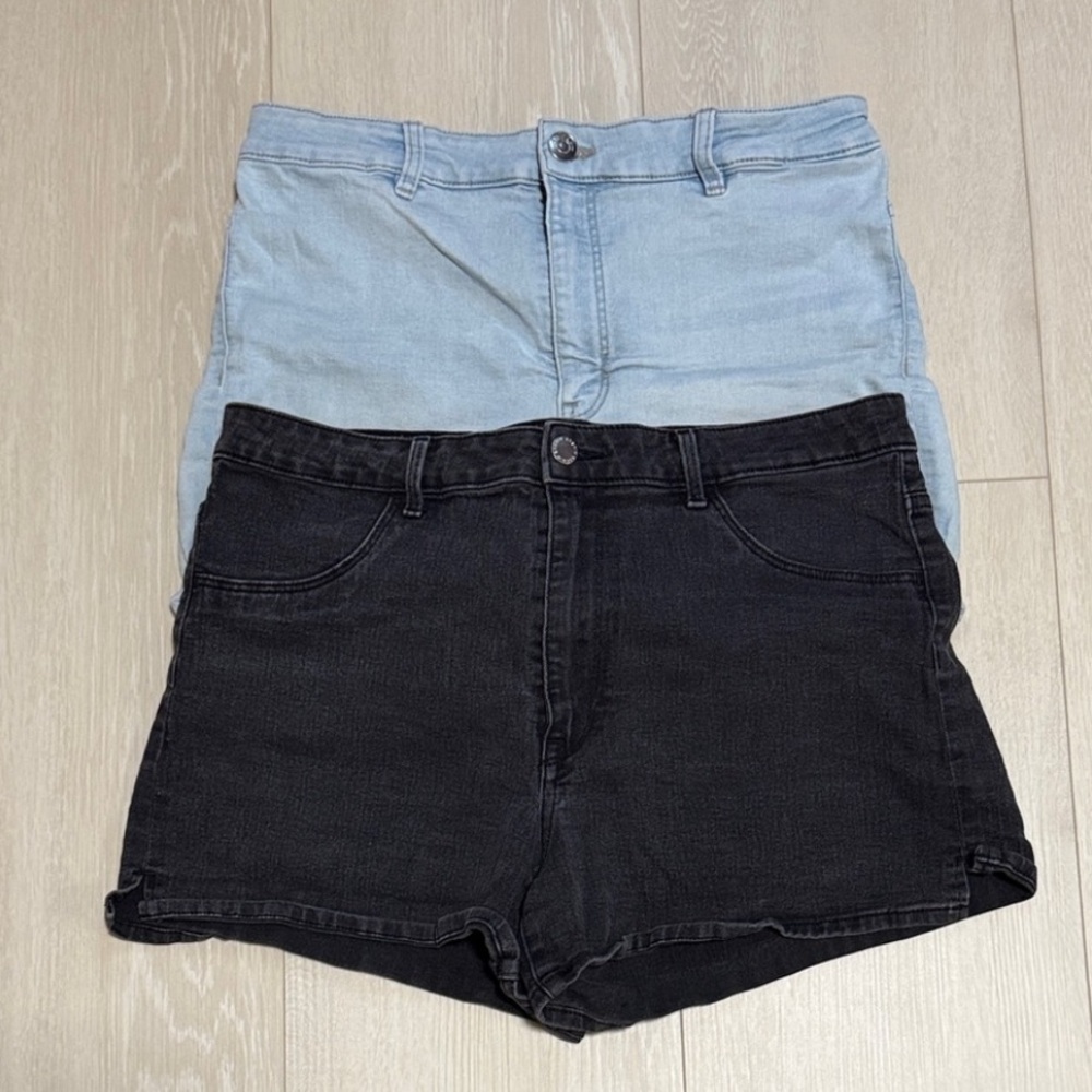 ✨ H&M Black and Light Blue Jean Shorts Bundle of 2